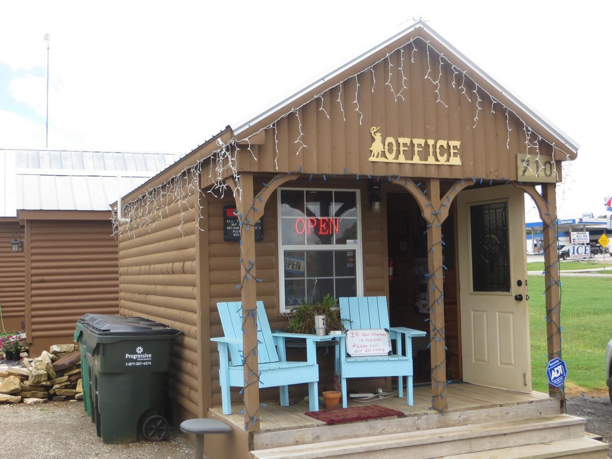 All Tucked Inn Cabins Stockdale 외부 사진